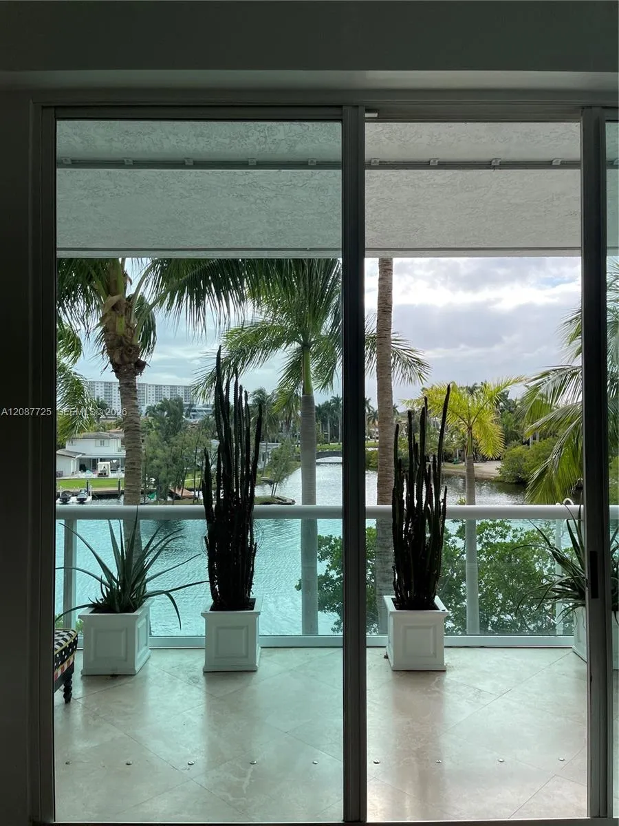 16500 Collins Ave #255 Sunny Isles Beach, FL 33160