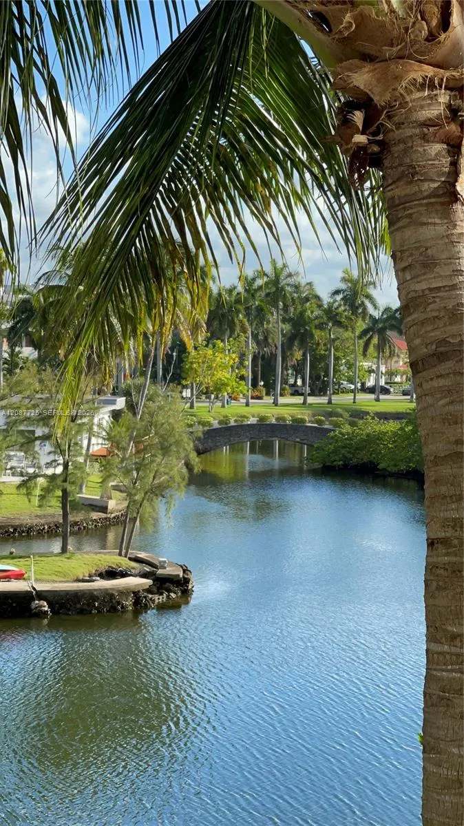 16500 Collins Ave #255 Sunny Isles Beach, FL 33160