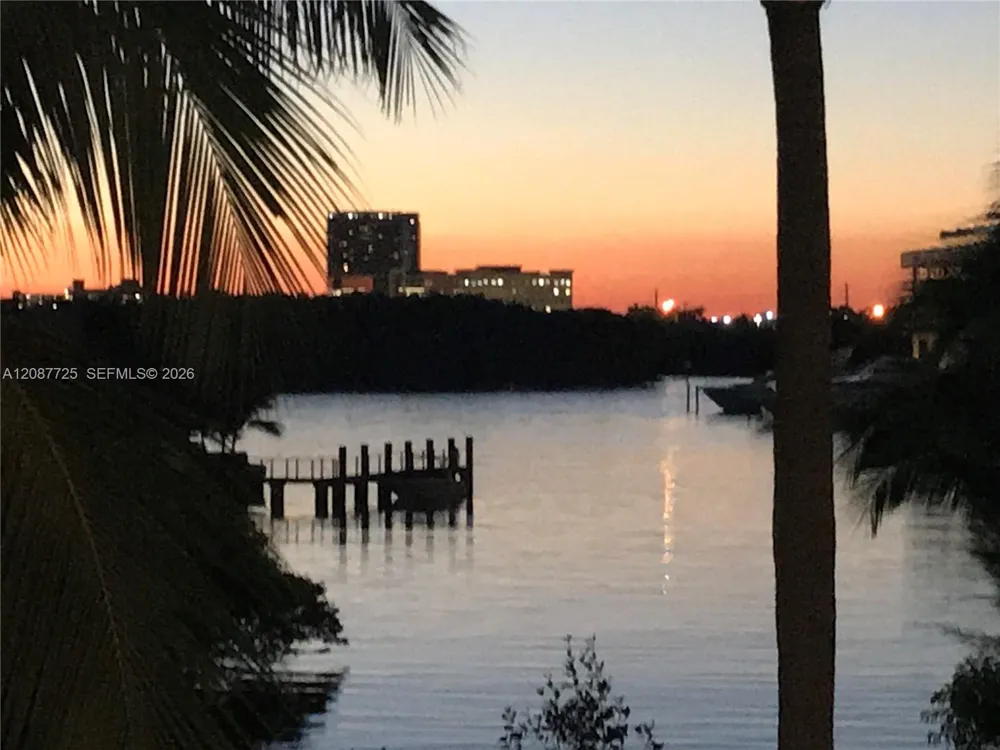 16500 Collins Ave #255 Sunny Isles Beach, FL 33160