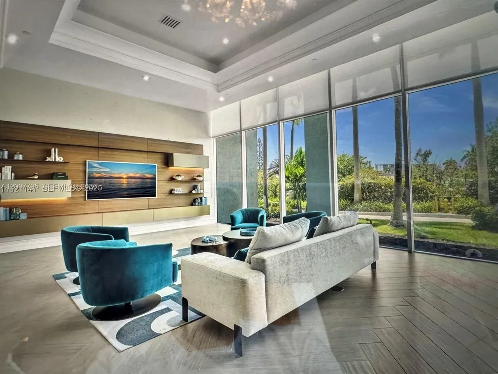 16500 Collins Ave #255 Sunny Isles Beach, FL 33160