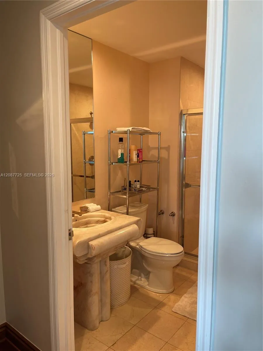 16500 Collins Ave #255 Sunny Isles Beach, FL 33160