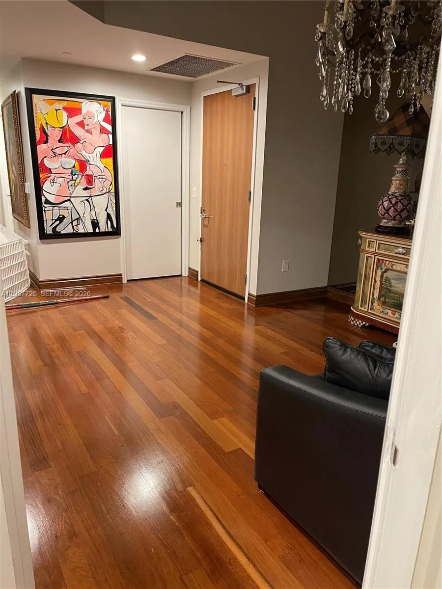 16500 Collins Ave #255 Sunny Isles Beach, FL 33160