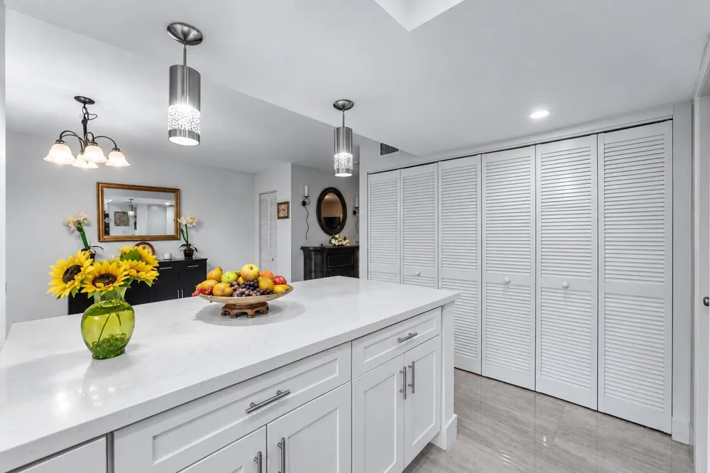 209 Wimbledon Lakes Drive Plantation, FL 33324