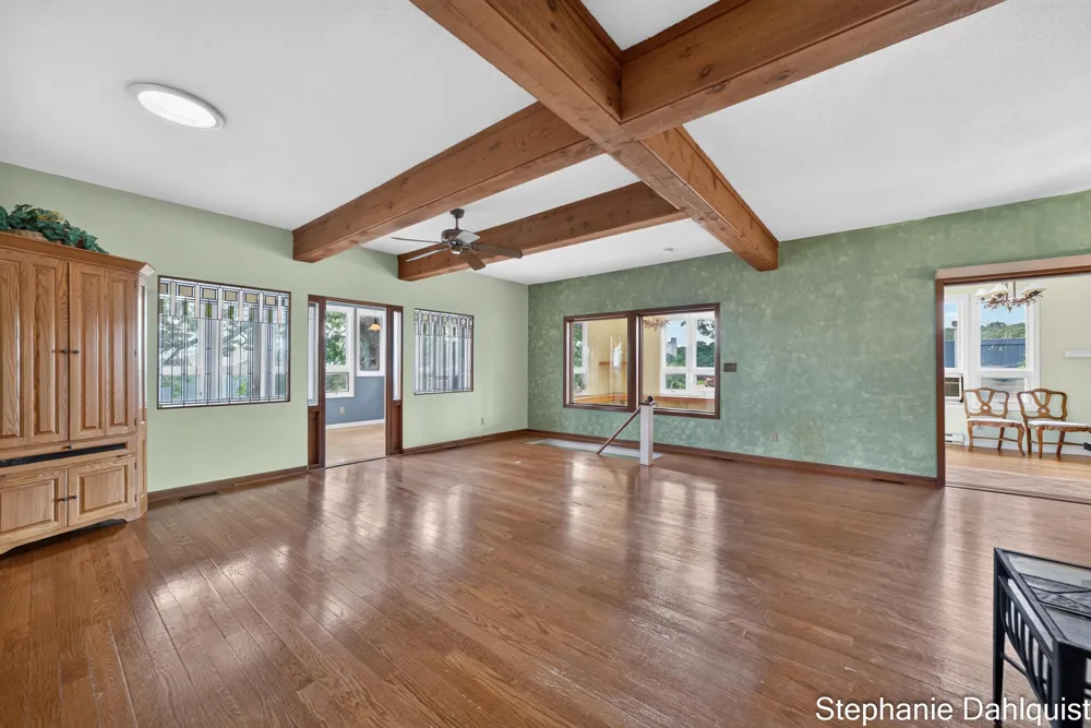 3135 Lakeshore Drive Muskegon, MI 49441