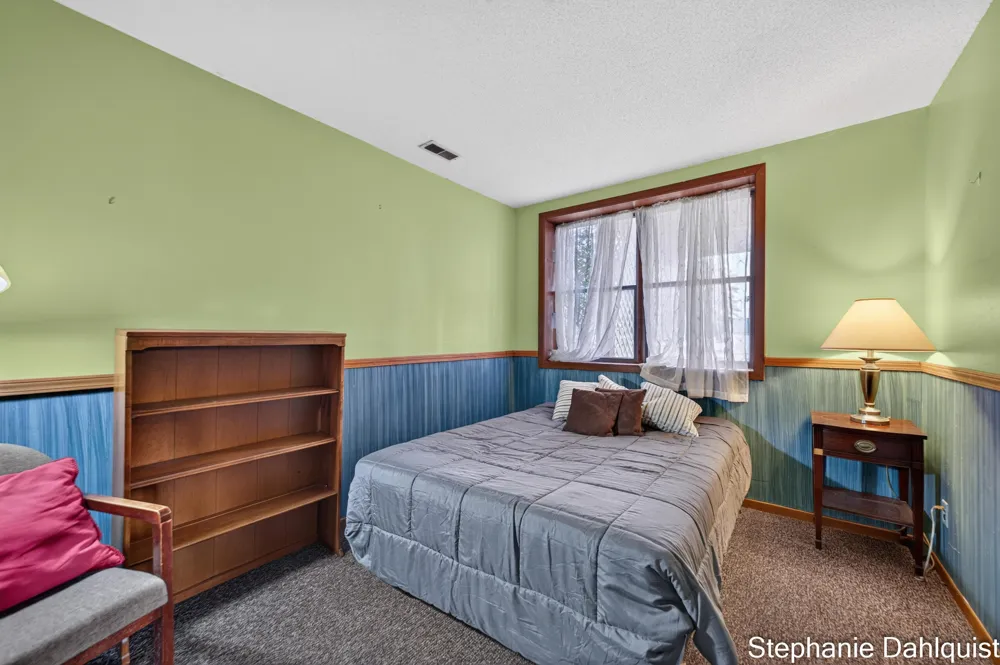 3135 Lakeshore Drive Muskegon, MI 49441