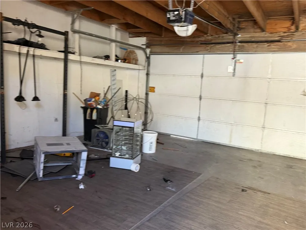 5052 Mountain Vista Street Las Vegas, NV 89120