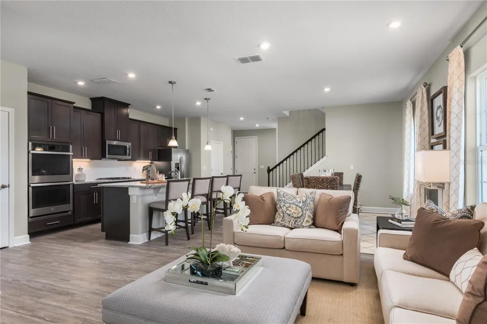 3261 MOURNING DOVE DRIVE Auburndale, FL 33823