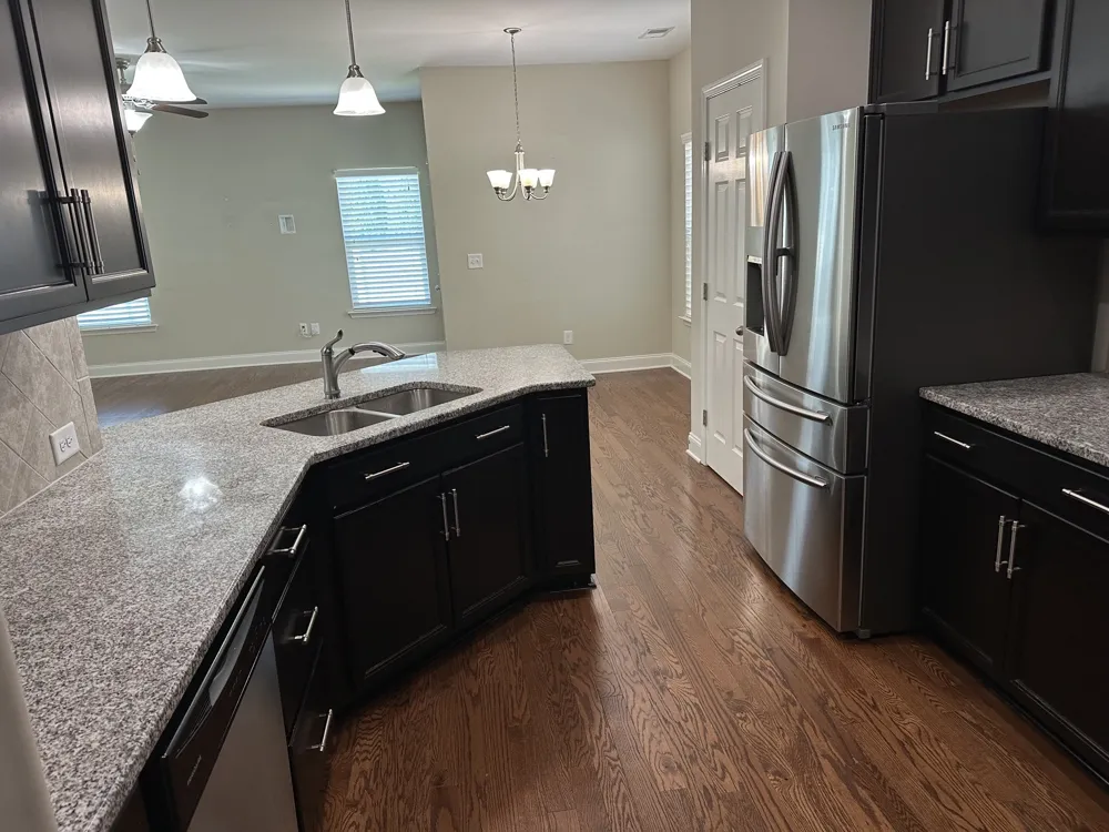1413 Woodside Dr Lebanon, TN 37087