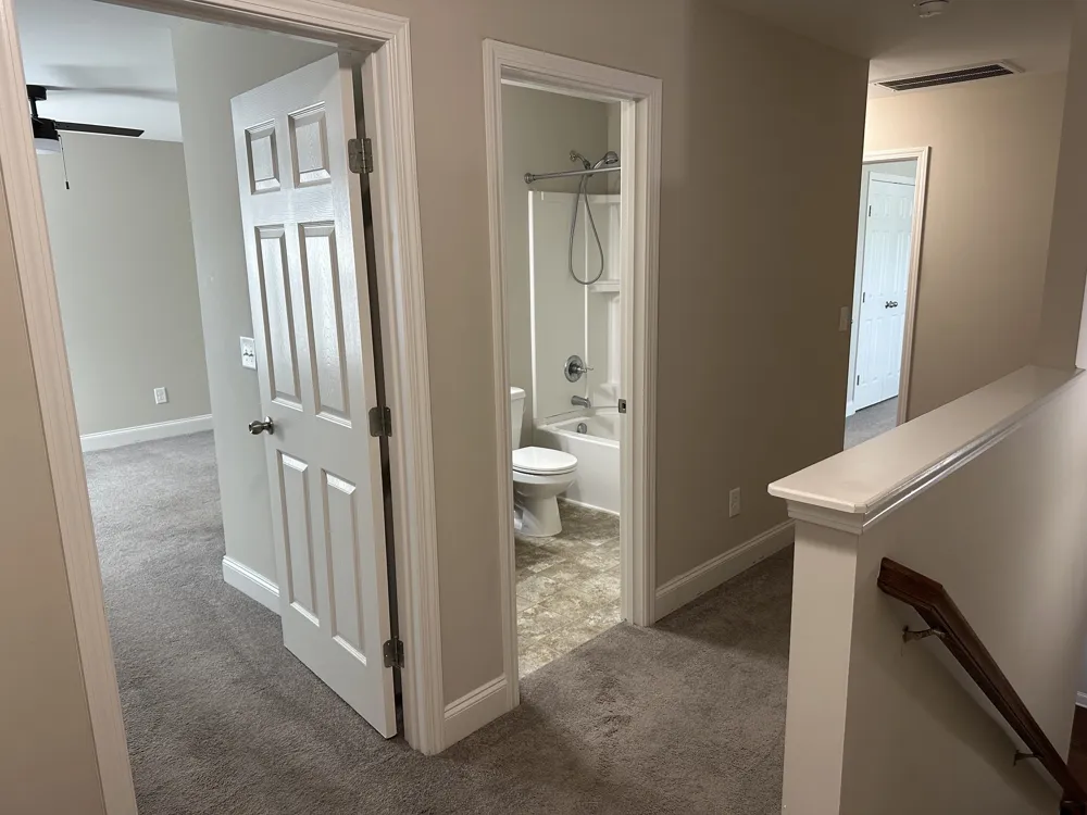 1413 Woodside Dr Lebanon, TN 37087