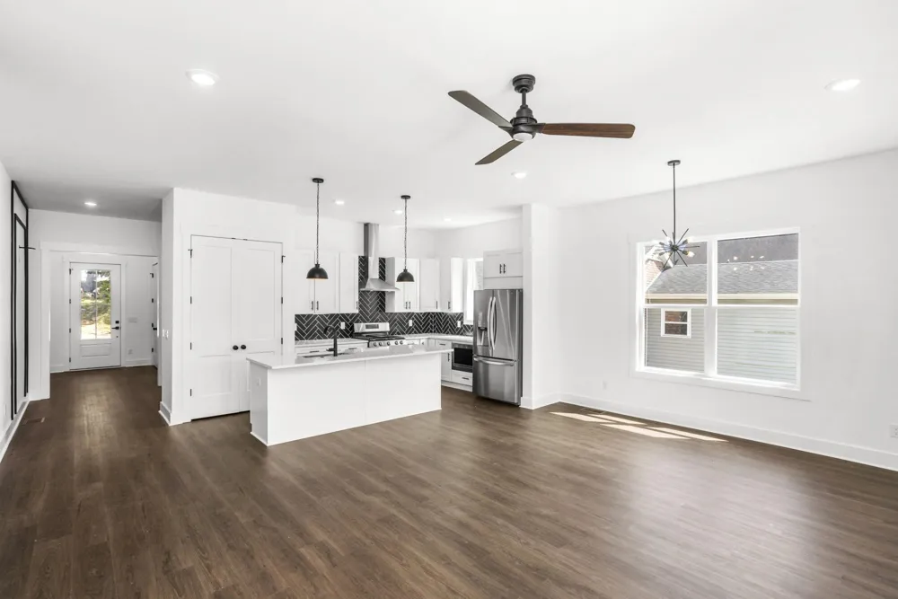 2211 18th Ave Nashville, TN 37208