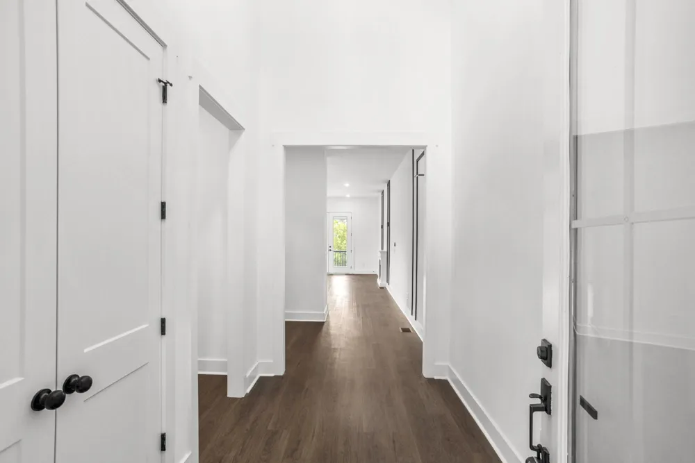 2211 18th Ave Nashville, TN 37208