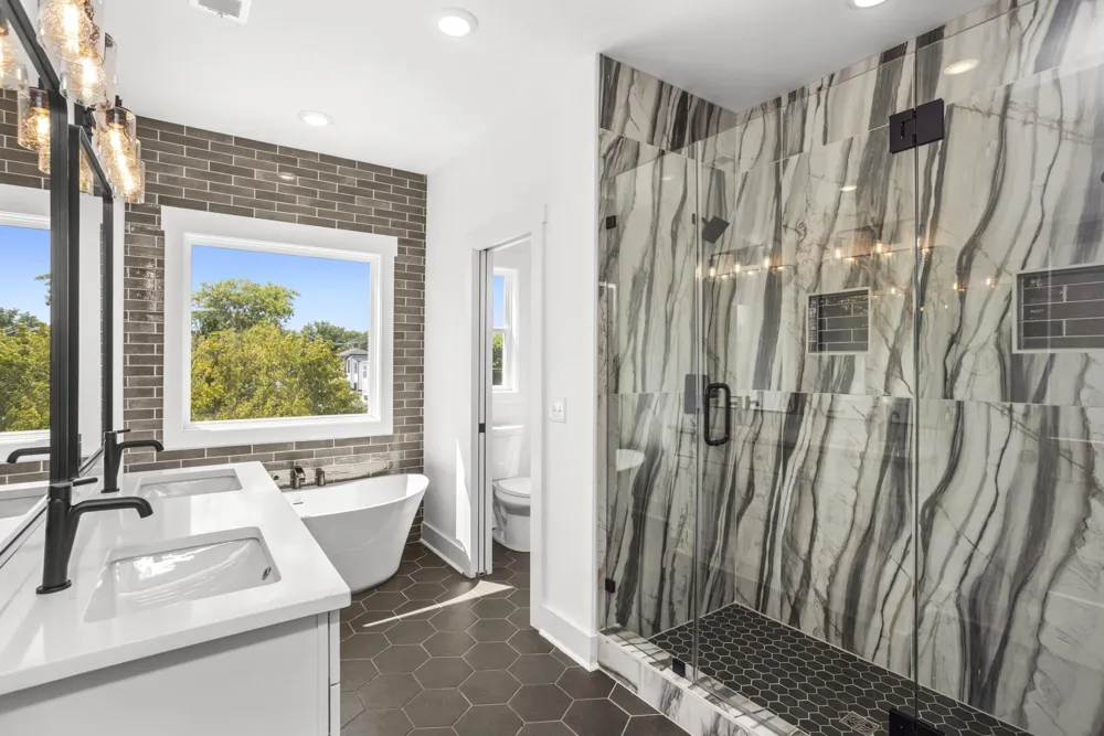 2211 18th Ave Nashville, TN 37208