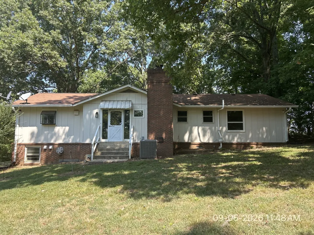 864 Tom Osborne Rd Columbia, TN 38401