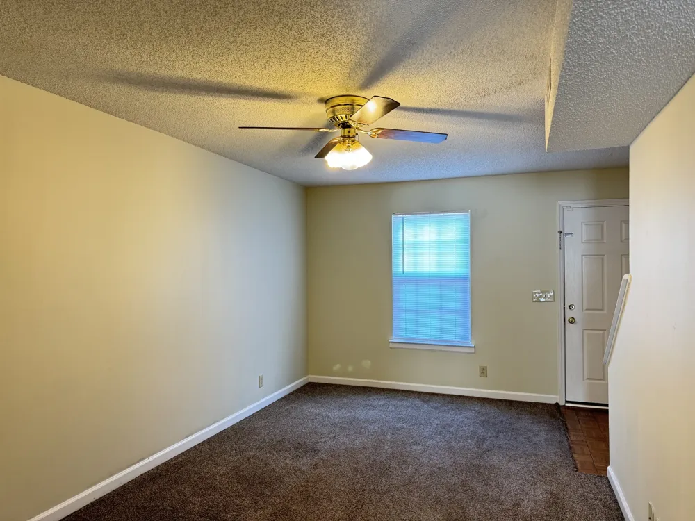 2513 Old Russellville Pike #2 Clarksville, TN 37040