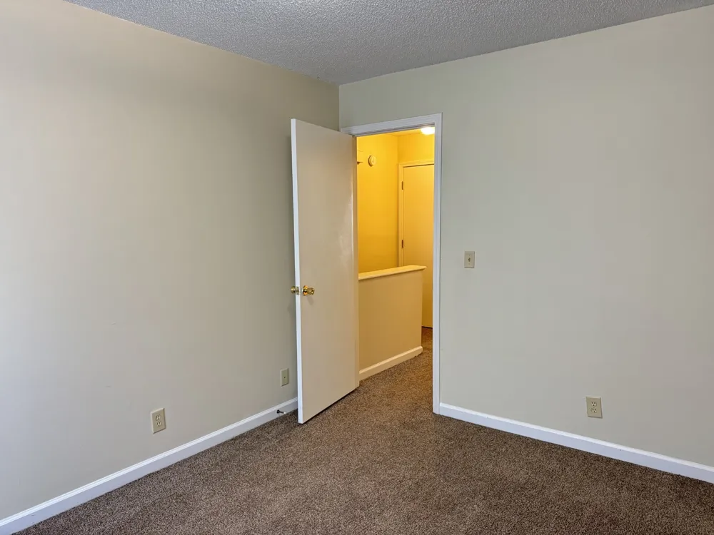 2513 Old Russellville Pike #2 Clarksville, TN 37040