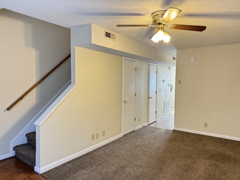 2513 Old Russellville Pike #2 Clarksville, TN 37040