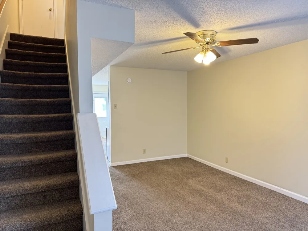 2513 Old Russellville Pike #2 Clarksville, TN 37040