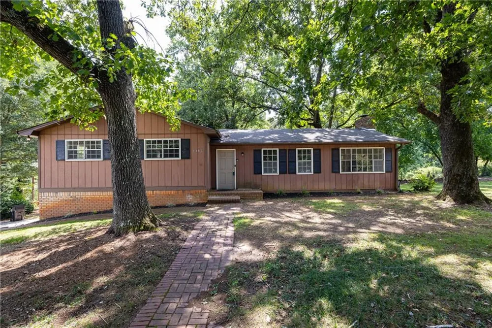 1380 Dupree Road Woodstock, GA 30189