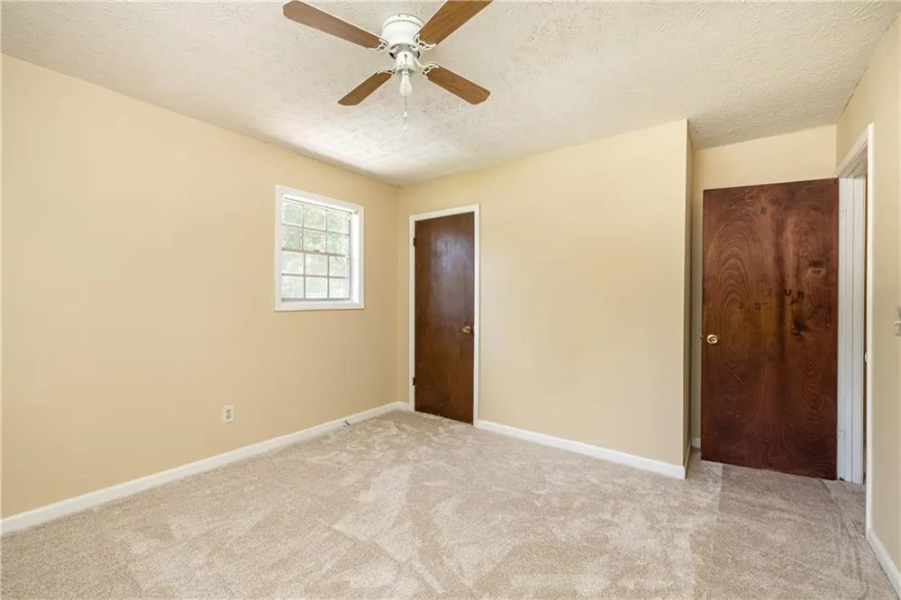 1380 Dupree Road Woodstock, GA 30189