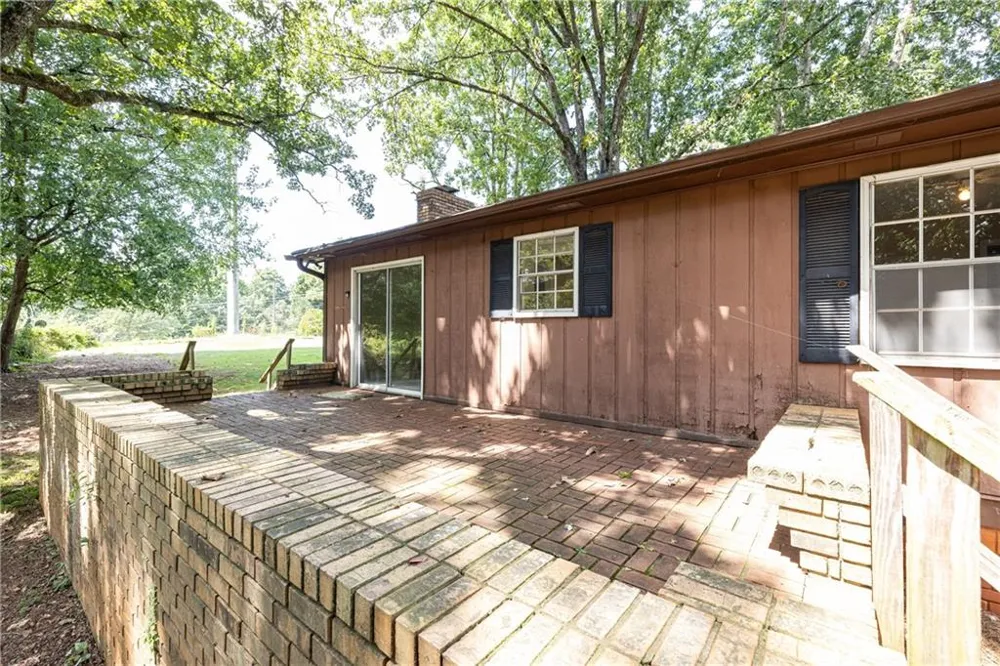 1380 Dupree Road Woodstock, GA 30189