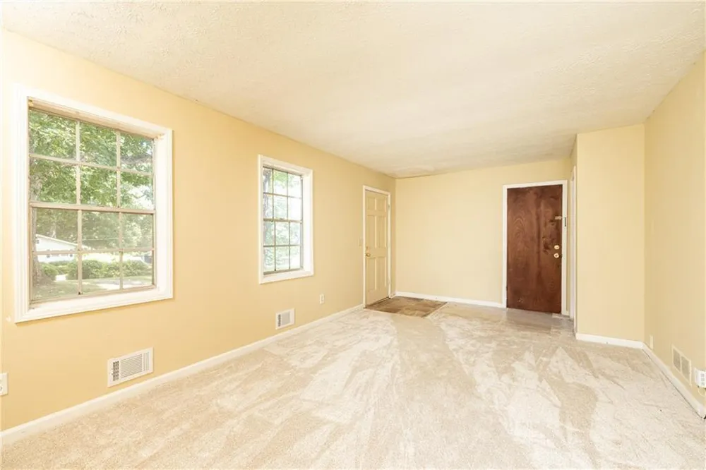 1380 Dupree Road Woodstock, GA 30189