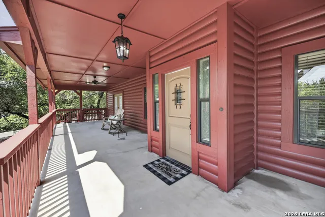 138 CANYON CRK Canyon Lake, TX 78133