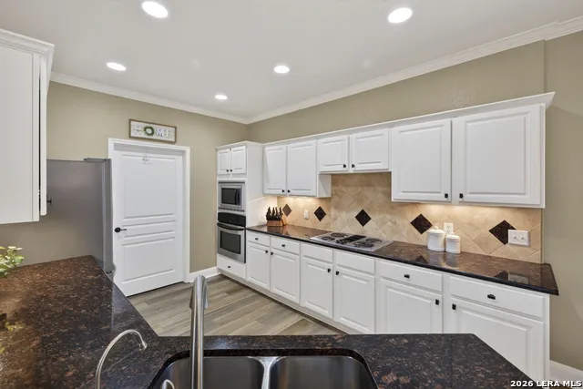 138 CANYON CRK Canyon Lake, TX 78133