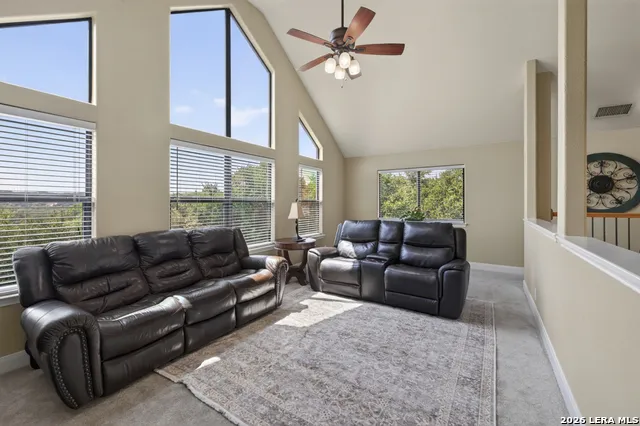 138 CANYON CRK Canyon Lake, TX 78133