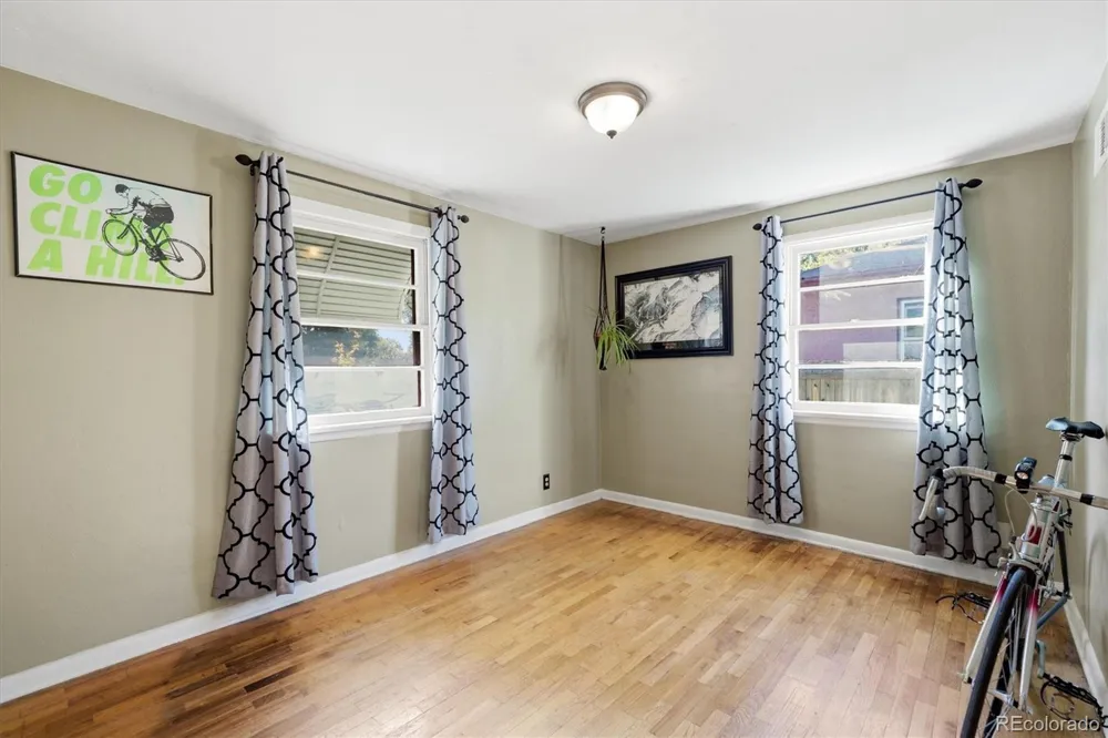 195 Perry Street Denver, CO 80219