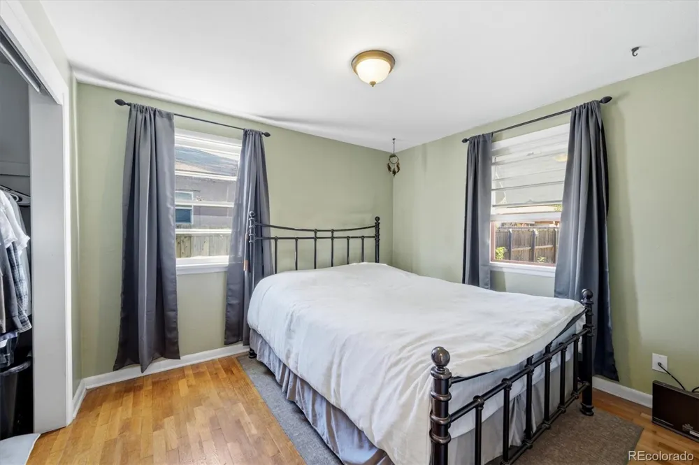 195 Perry Street Denver, CO 80219
