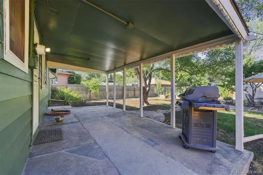 195 Perry Street Denver, CO 80219