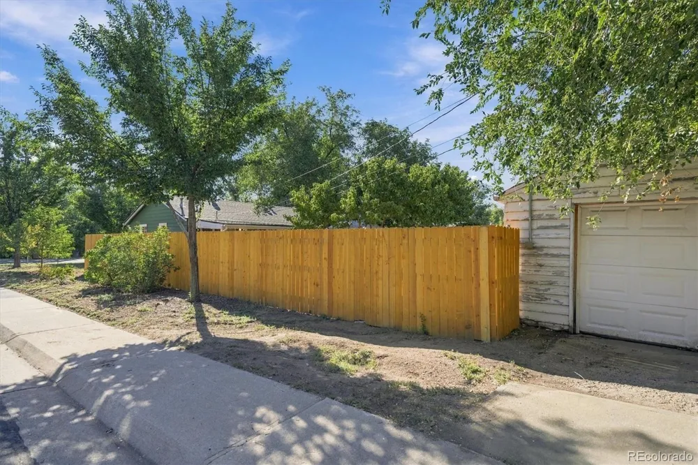 195 Perry Street Denver, CO 80219