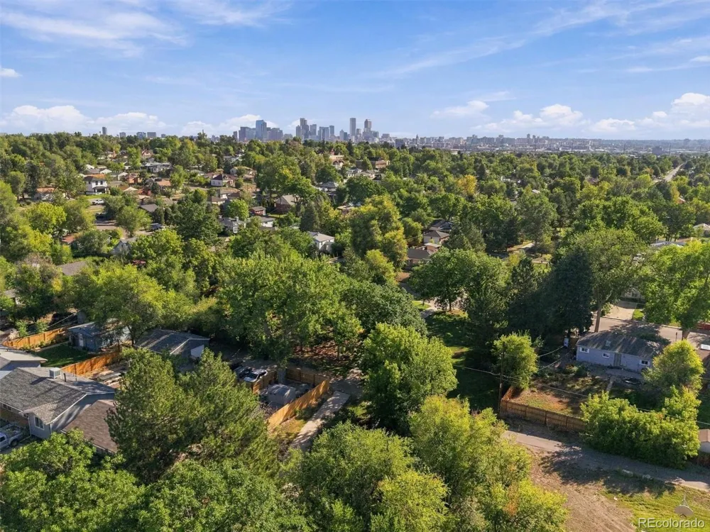 195 Perry Street Denver, CO 80219