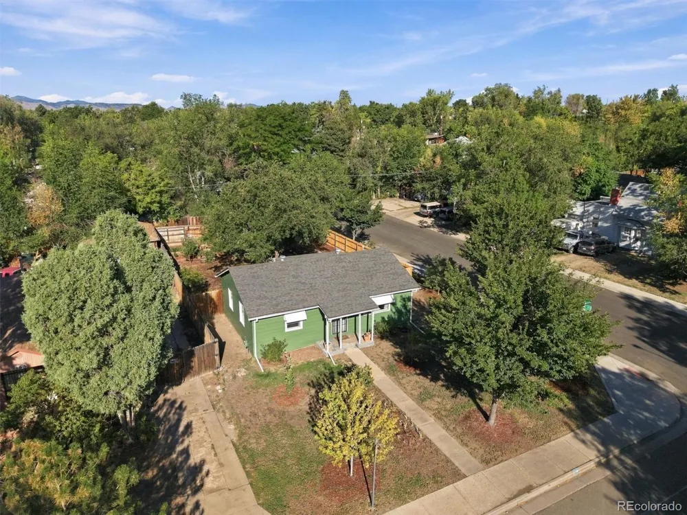 195 Perry Street Denver, CO 80219