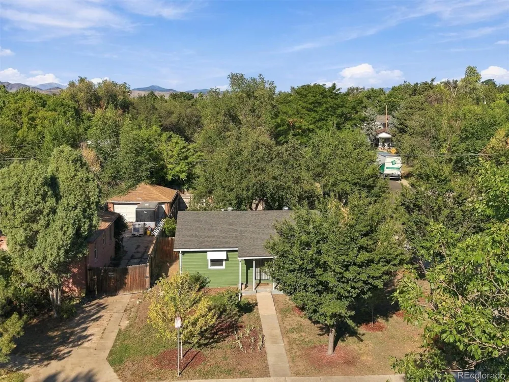 195 Perry Street Denver, CO 80219