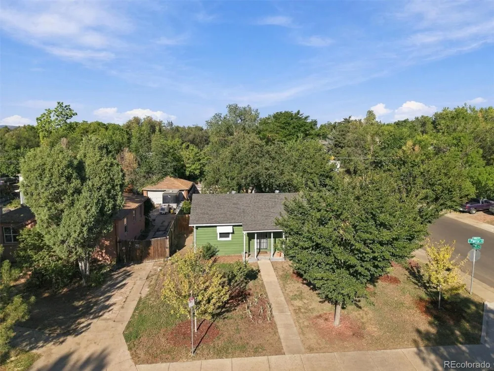 195 Perry Street Denver, CO 80219