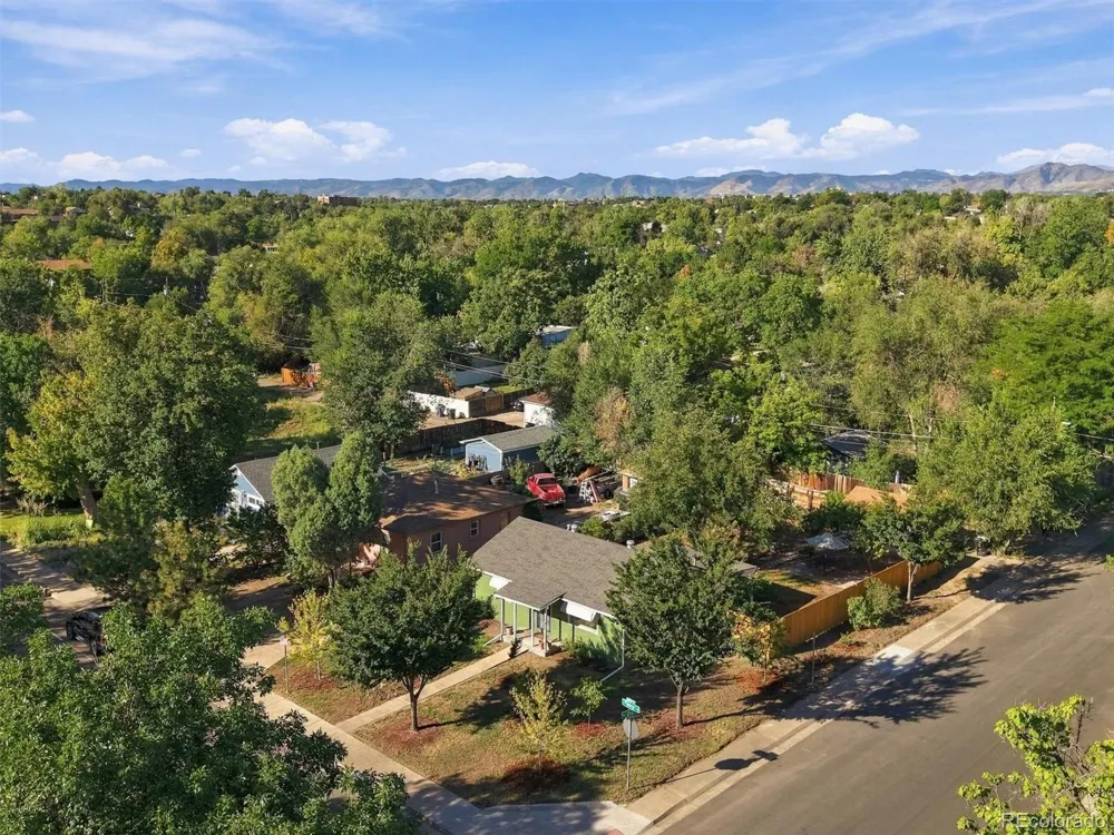 195 Perry Street Denver, CO 80219