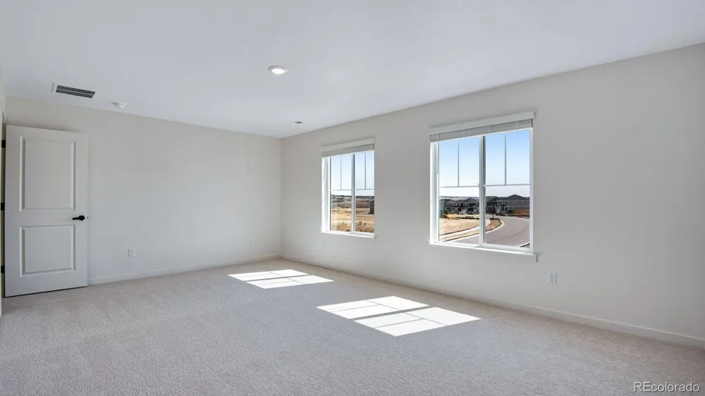 43092 Castle Stuart Street Elizabeth, CO 80107