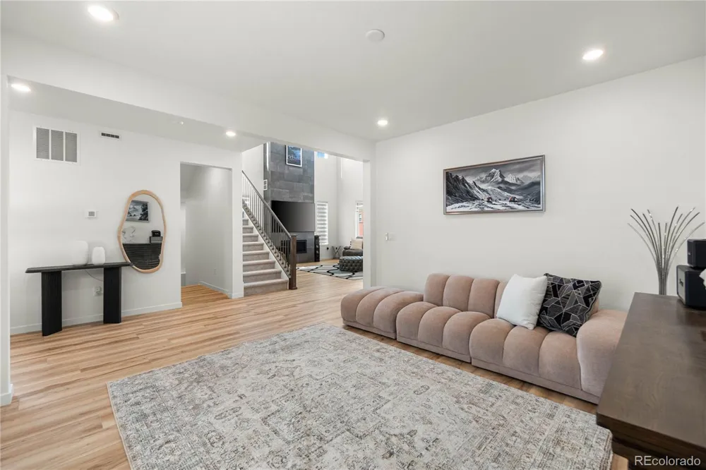 8461 Ordway Drive Littleton, CO 80125