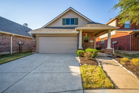 331 Clifton Circle