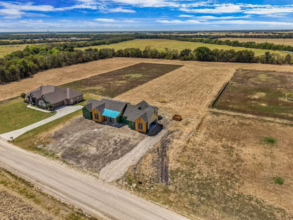 1830 County Road 2134 Caddo Mills, TX 75135