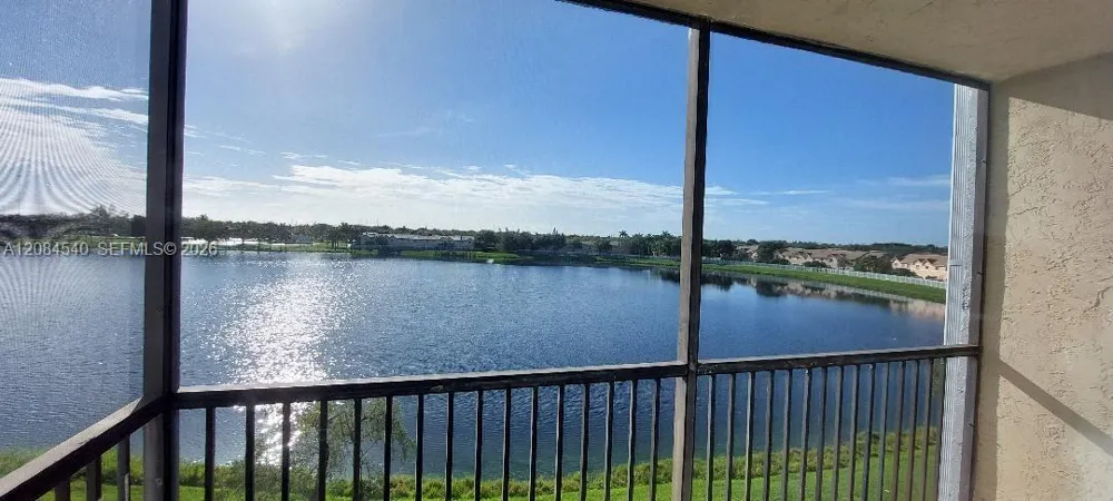 8710 Sherman Cir #403 Miramar, FL 33025