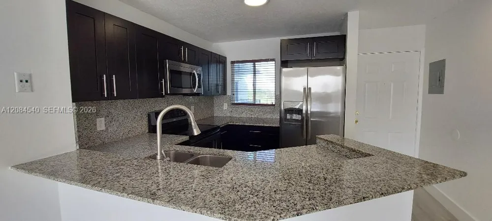 8710 Sherman Cir #403 Miramar, FL 33025