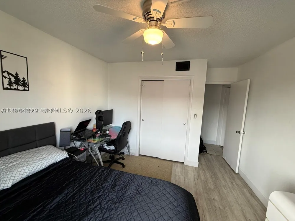 3536 NE 168th St #403 North Miami Beach, FL 33160