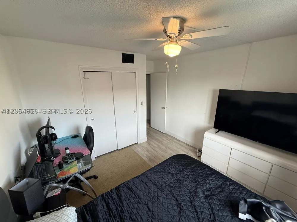 3536 NE 168th St #403 North Miami Beach, FL 33160