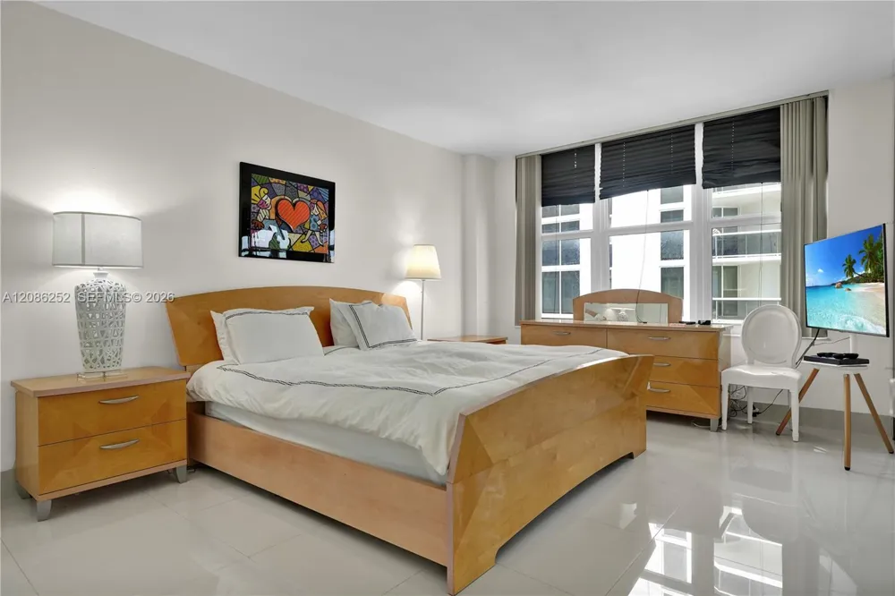 4747 Collins Ave #1008 Miami Beach, FL 33140