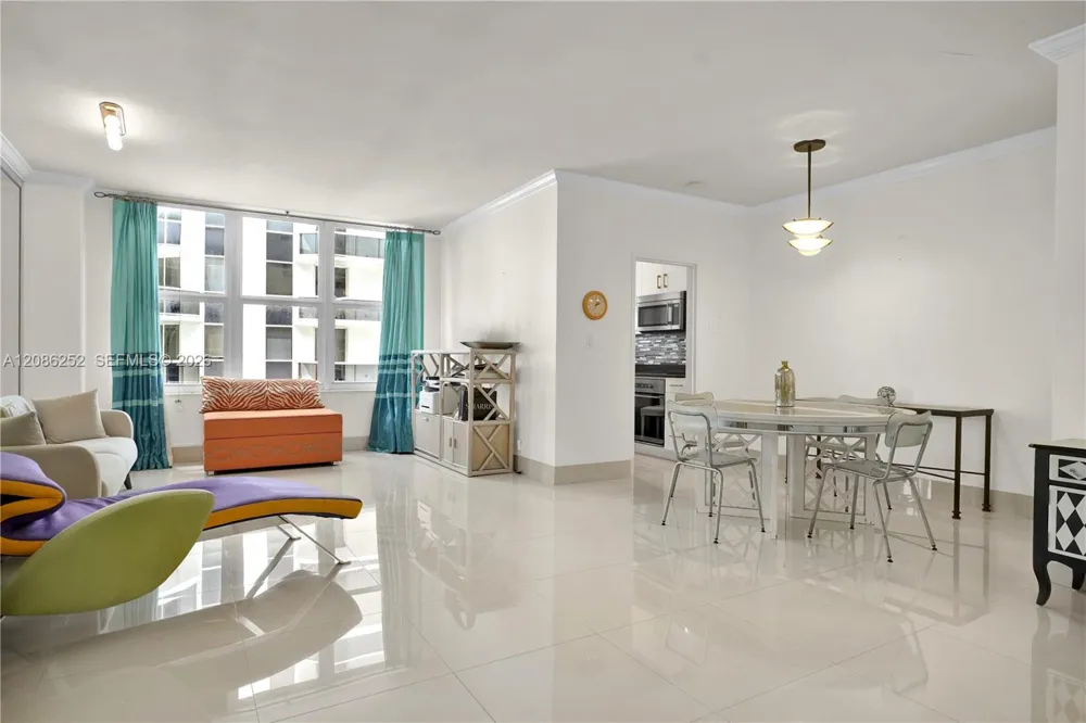 4747 Collins Ave #1008 Miami Beach, FL 33140