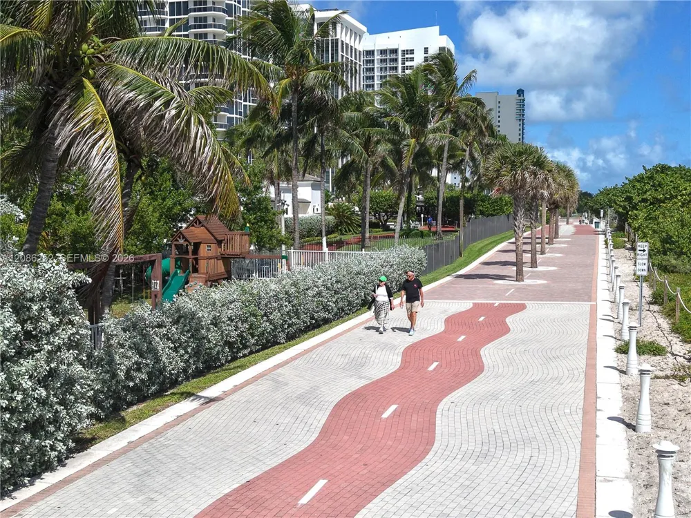 4747 Collins Ave #1008 Miami Beach, FL 33140