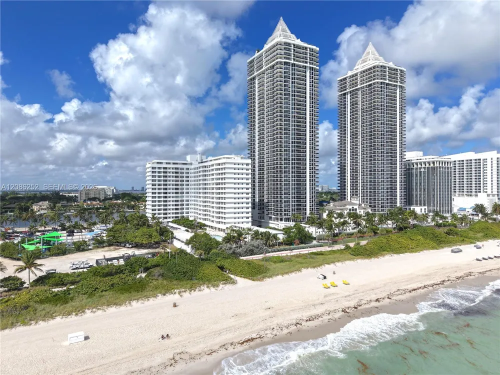 4747 Collins Ave #1008 Miami Beach, FL 33140