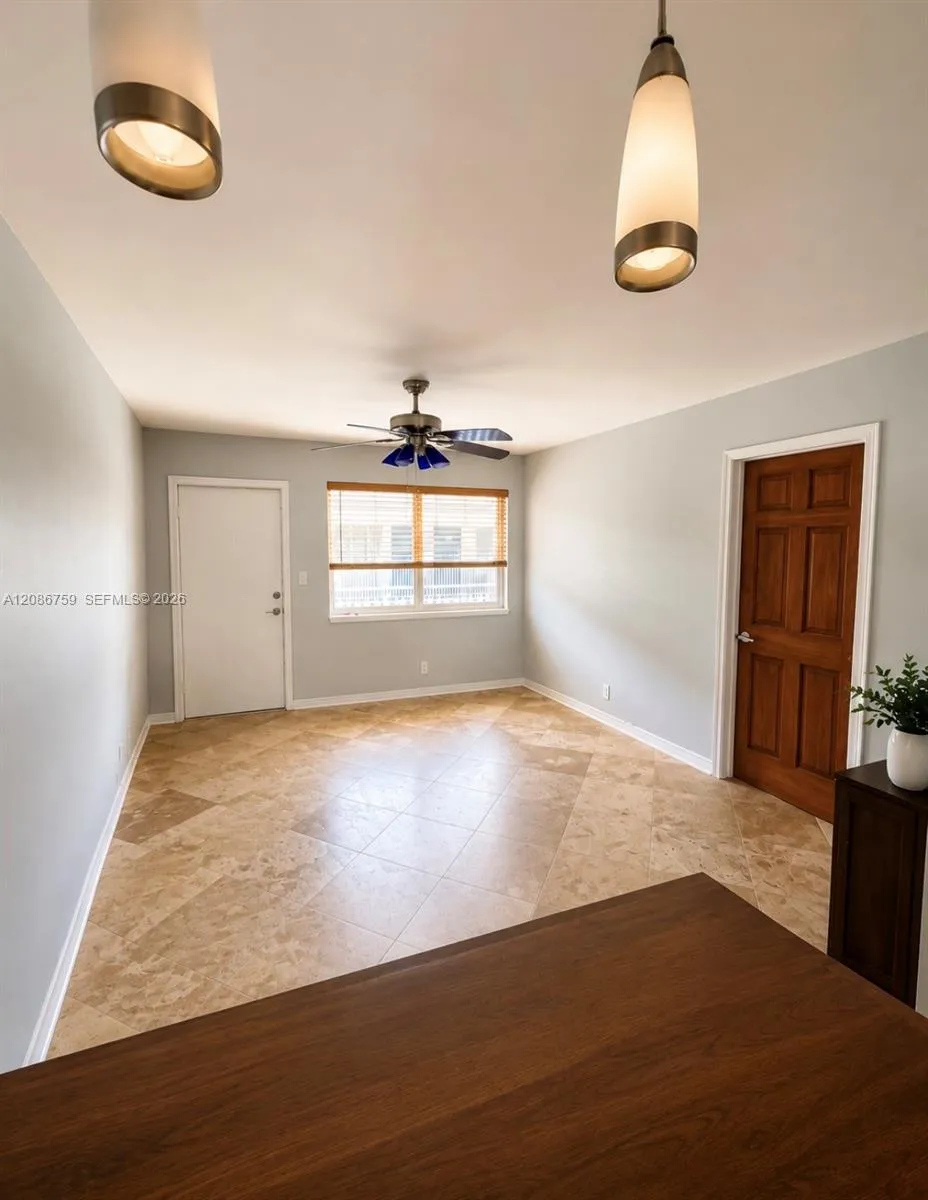 1000 SE 15th St #205 Fort Lauderdale, FL 33316